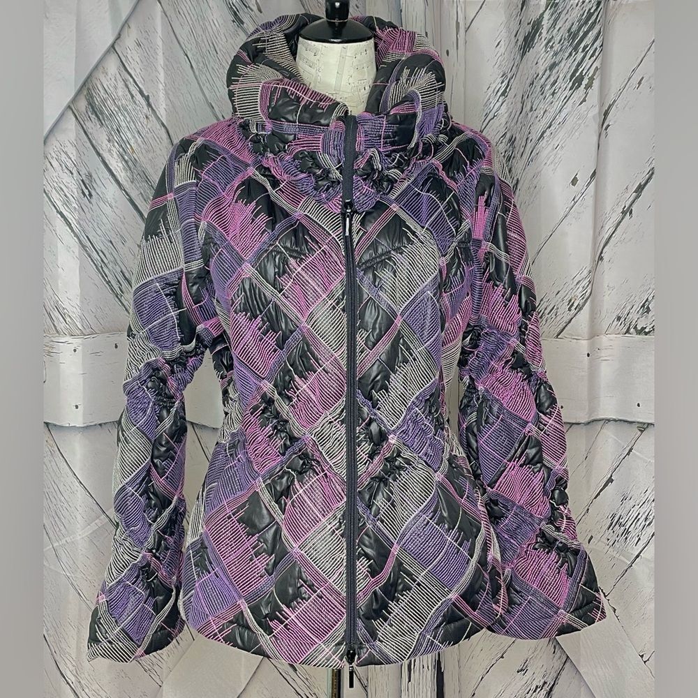 Samuel Dong Puffer Jacket W/Abstract Embroidered … - image 3